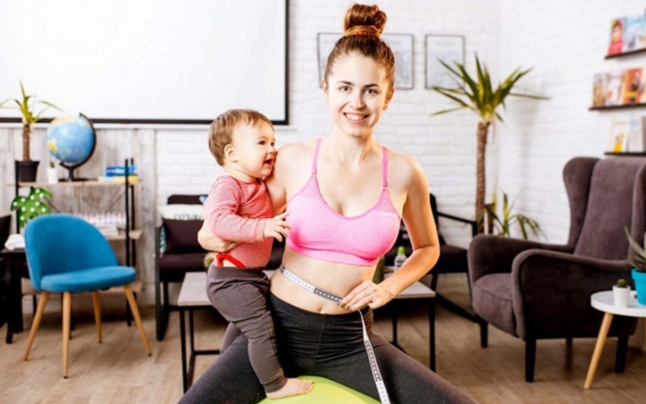 妊娠中のむくみの原因と知っておきたい解消法 むくみ解消マッサージ法 ストレッチ法もご紹介 Soso 楚々 妊娠中のむくみの原因と知っておきたい解消法 むくみ解消マッサージ法 ストレッチ法もご紹介 Soso 楚々